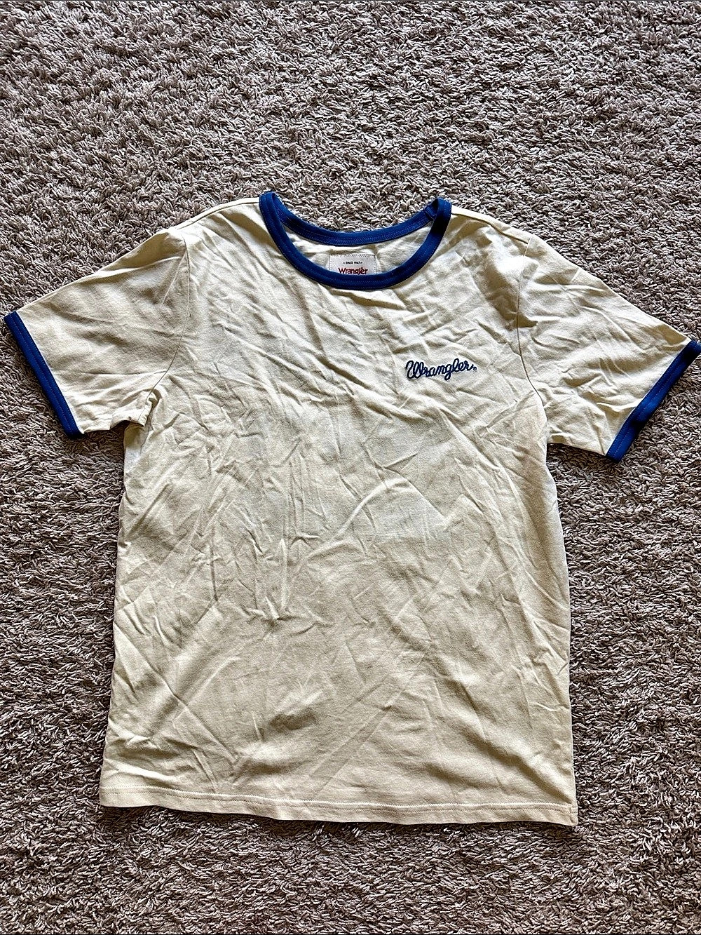 Wrangler Jeans Shirts Jackets Graphic T-Shirt Cream & Blue Medium